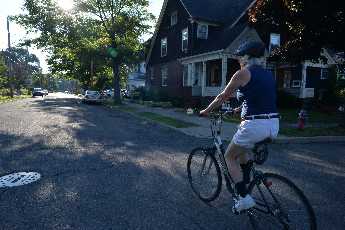 Click to see 18 Morning Ride 8-8.JPG