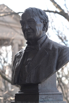 Click to see 10 Thomas Edison.jpg