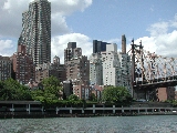 Click to see 19 Sutton Place Parks.JPG