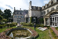 Click to see 45 Eastman Gardens.jpg