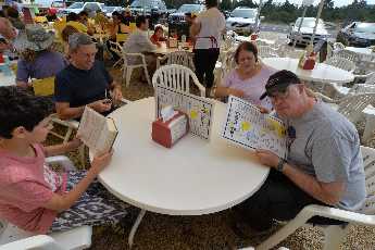 Click to see 18 Clam Bar.JPG