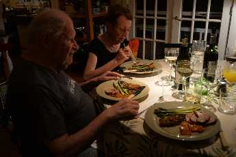 Click to see 34 Dining Al Fresco.JPG