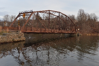Click to see 31 Upper Lisle Bridge.jpg