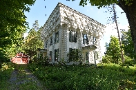 Click to see 020 Overgrown.jpg