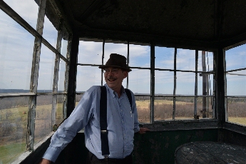 Click to see 26 Fire Tower Climb 03.jpg