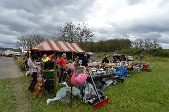 Click to see 12 Conklin Flea Sale.jpg