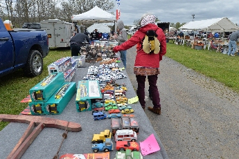 Click to see 14 Toy Cars.jpg