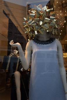 Click to see 22 Xmas Walk 12.jpg