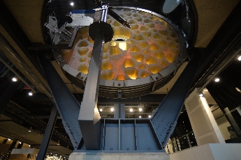 Click to see 16 Giant Mirror.jpg