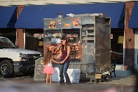 Click to see 44 Riverfest 04.jpg