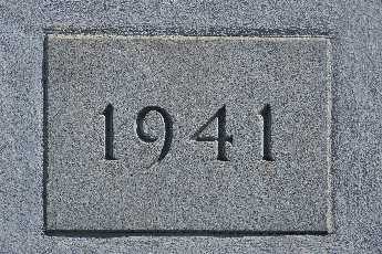 Click to see IBM 06 Cornerstone.JPG