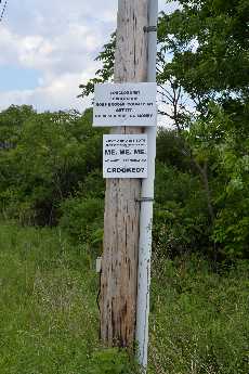 Click to see Signs 04.JPG