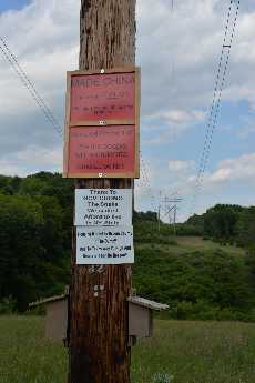 Click to see Signs 05.JPG